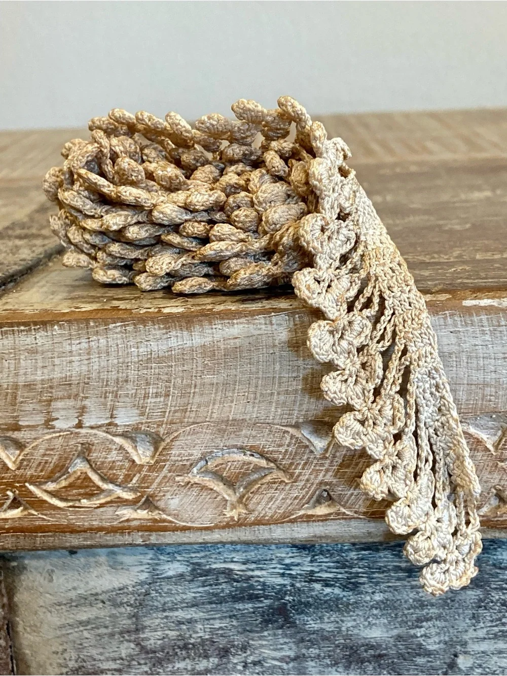 Vintage Crochet Trim Lace - Beige & Brown 39”